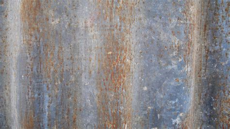 rusting galvanized corrugated metal